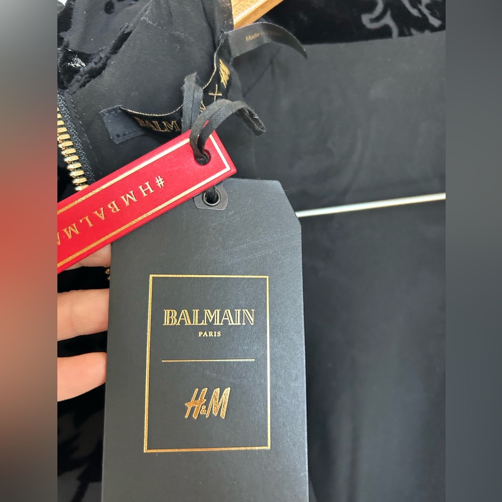 NWT Balmain x H&M Velvet Viscose Silk Long Sleeve Top Size EU34 Fits XS Size 2 - Picture 8 of 12